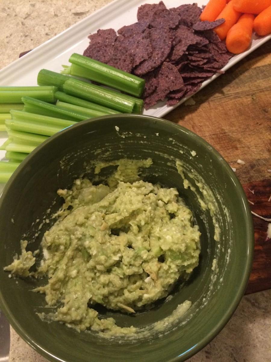 Mariage - Holy Guacamole Recipe - How I Make This Tasty Snack Favorite - Ladiestylelife.com