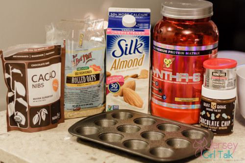 زفاف - Peanut Butter Protein and Cacao Nib Muffin Recipe - Ladiestylelife.com