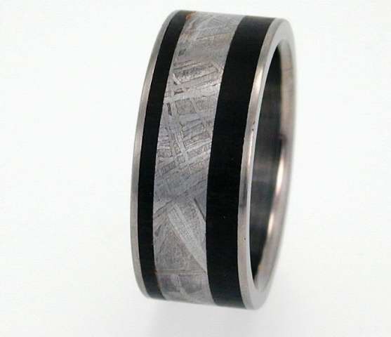 Mariage - Meteorite Ring with Wood inlay on Titanium Band WP
