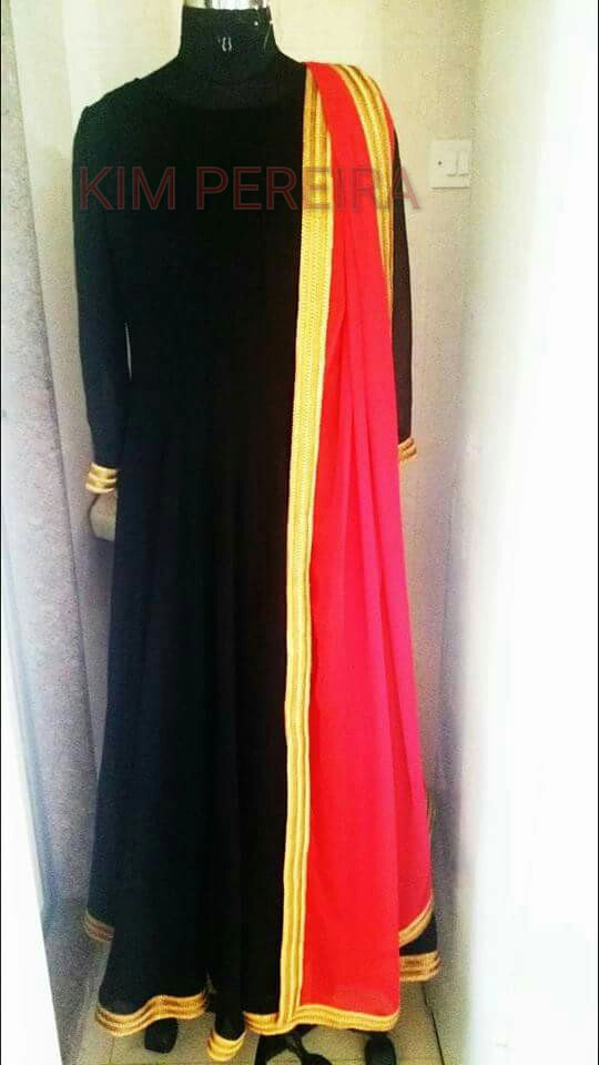 Wedding - Gorgeous Black Anarkali Dress With A Red Dupatta / Stole