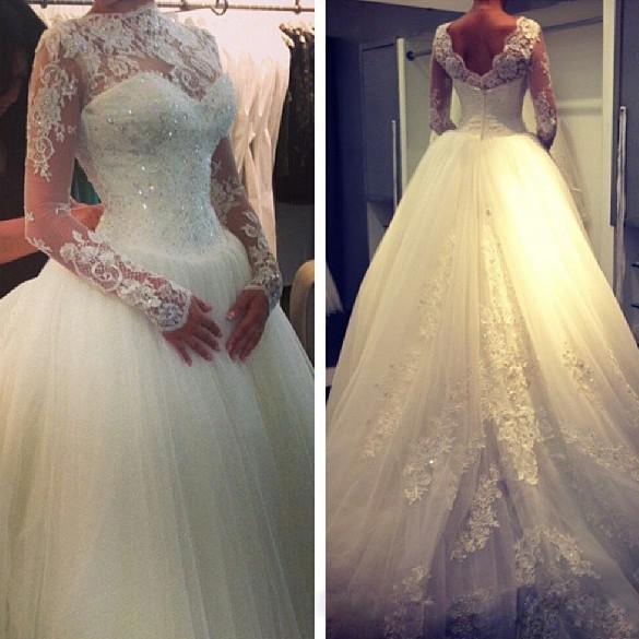 Mariage - 2015 Sexy New Sheer Lace Long Sleeves Backless A-Line Wedding Dresses High Neck Tulle Applique Beaded Court Train Bridal Gowns Online with $98.17/Piece on Hjklp88's Store 