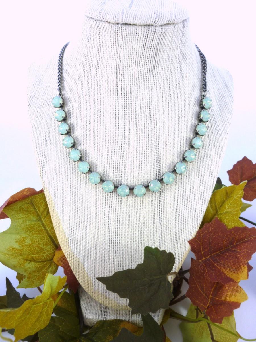 زفاف - Swarovski crystal necklace, 8mm opals, mint green **SELECT-A-FINISH** Bridesmaids gift, designer inspired Siggy Jewelry