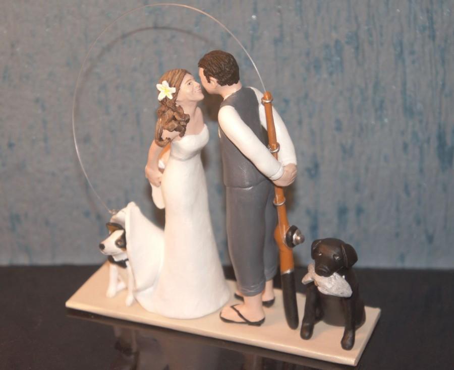 Hochzeit - Custom Wedding Cake Topper with Pets, Personalised Cake Topper, Keepsake Personalized Pet Cake Topper Handmade