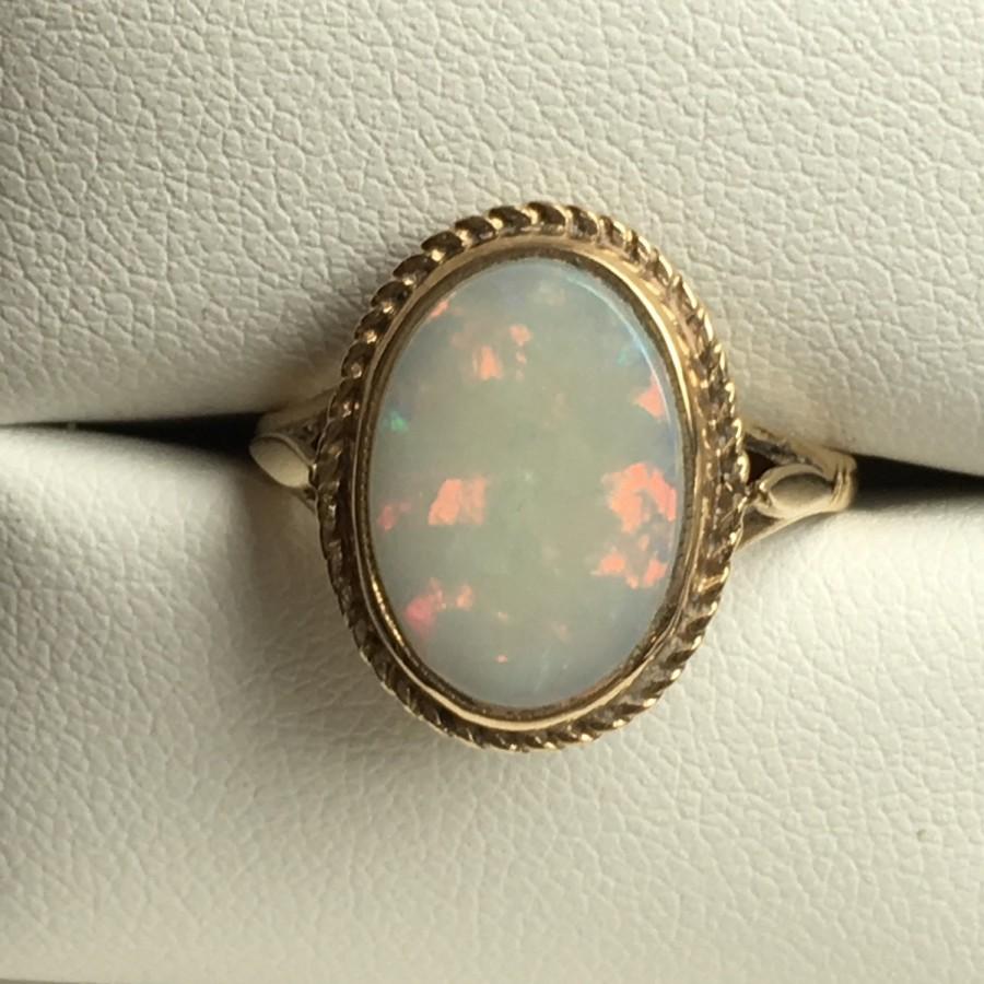 Hochzeit - Vintage Opal Ring. 3 Carat White Opal in 9K Yellow Gold. Unique Engagement Ring. Estate Jewelry. October Birthstone. 14th Anniversary Gift.