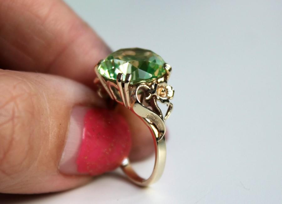 زفاف - Vintage Green Amethyst Engagement ring in 10K yellow gold 12mm stone, floral ring