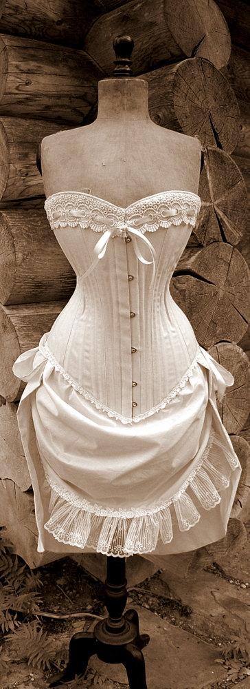 Свадьба - Bohemian Wedding Dress Perfect for Steampunk Weddings Rustic Weddings bustle skirt and corset, victorian boho bohemian rustic womens dress