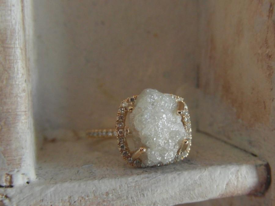 زفاف - Dazzling snow white-one of a kind engagement ring-14 k yellow gold -raw rough diamond - solitaire-size 4