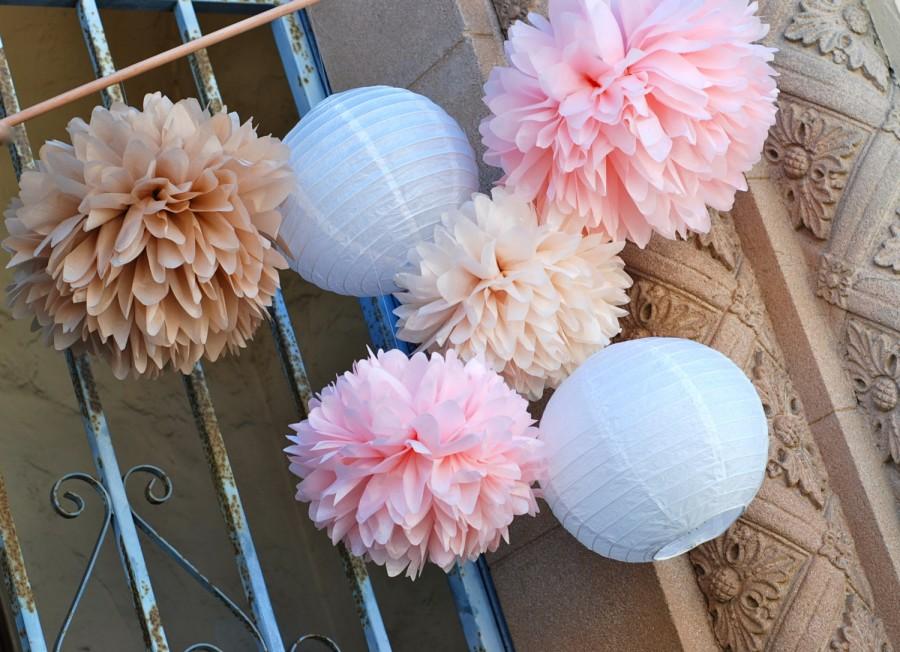 Hochzeit - Vintage Pink Champagne Wedding Tissue Paper Pom Pom / Wedding Arch Decoration / Paper Lantern / Garden Wedding / Blushing Bride / boho bride