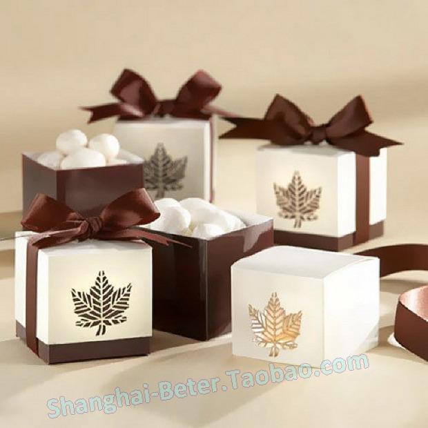 Hochzeit - Aliexpress.com : ซื้อสินค้า96ชิ้นสีน้ำตาลน่ารักฤดูใบไม้ร่วงเมเปิลลีฟส์โปรดปรานกล่องTH012เลเซอร์ตัดพรรคตกแต่ง จากผู้ขายที่vaporizer กล่อง เชื่อถือได้บน Shanghai Beter Gifts Co., Ltd.
