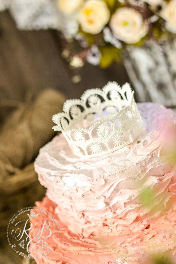 Mariage - Ivory Rustic/Wedding Lace Crown Cake Topper/crown photography prop/vintagewedding/princess party/party decoration/Ivory Lace/Romanticwedding