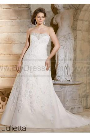 Hochzeit - Mori Lee Plus Size Wedding Dress 3186