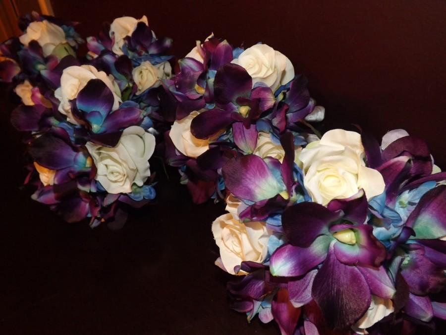 Hochzeit - Bridesmaids bouquet, blue orchids and roses, Choose your own orchid