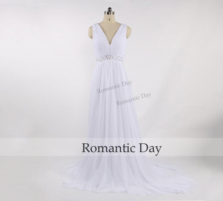 Hochzeit - 2015 Hot Selling Luxury A-line Deep V-neck Beaded Appliques See Through Back White Chiffon Beach Wedding Dress/Custom Made 0428