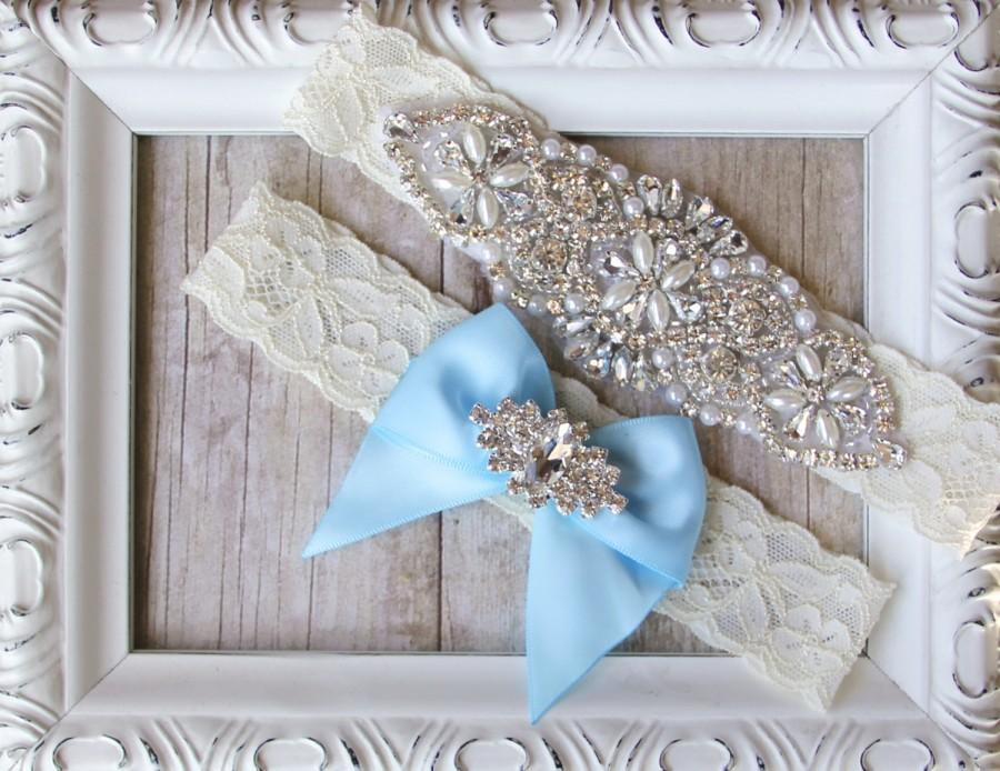 Hochzeit - Wedding Garter Set, Bridal Garter Set, Vintage Wedding, Ivory Lace Garter, Crystal Garter Set, Something Blue - Style A