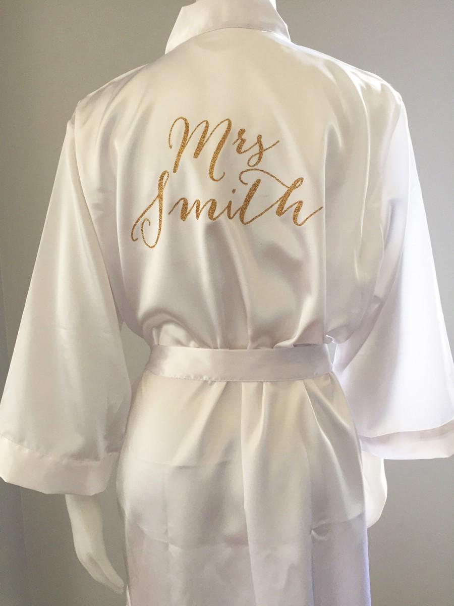 زفاف - bride robe, wedding day robe, matching bridesmaid robes, brideal lingerie, bridal shower gift