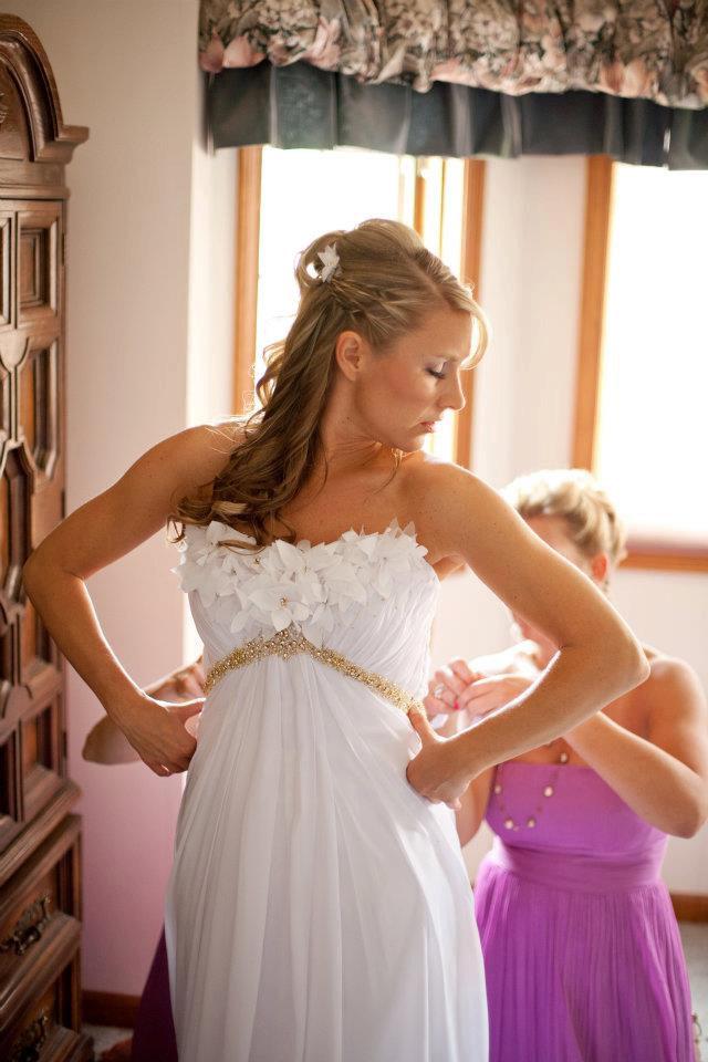 زفاف - Wedding Dress with Gorgeous Gold Beading and Cut Fabric Flowers