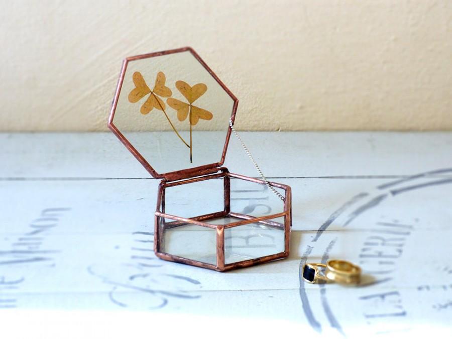 Mariage - Wedding Ring Box Vintage Chic! Hexagon Geometric Box With A Dried Leaf Lid .Use As Ring Bearer Box,Jewelry Box,Wedding Ring Holder,Glass Box