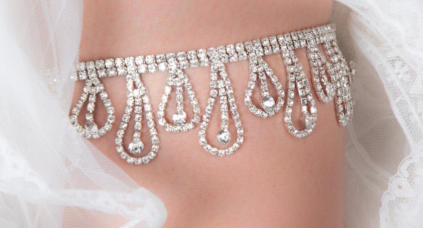 Hochzeit - Bridal Garter  - Wedding Garter with Crystals