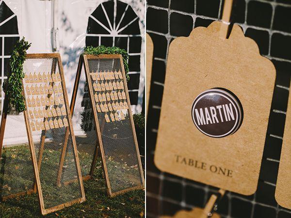 Mariage - 10 Unique DIY Wedding Guest Escort Cards And Seating Charts