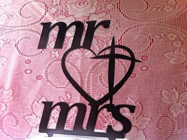 Hochzeit - Personalized Wedding Cake Topper Heart and Cross Mr and Mrs Custom MADE In USA…..Ships from USA
