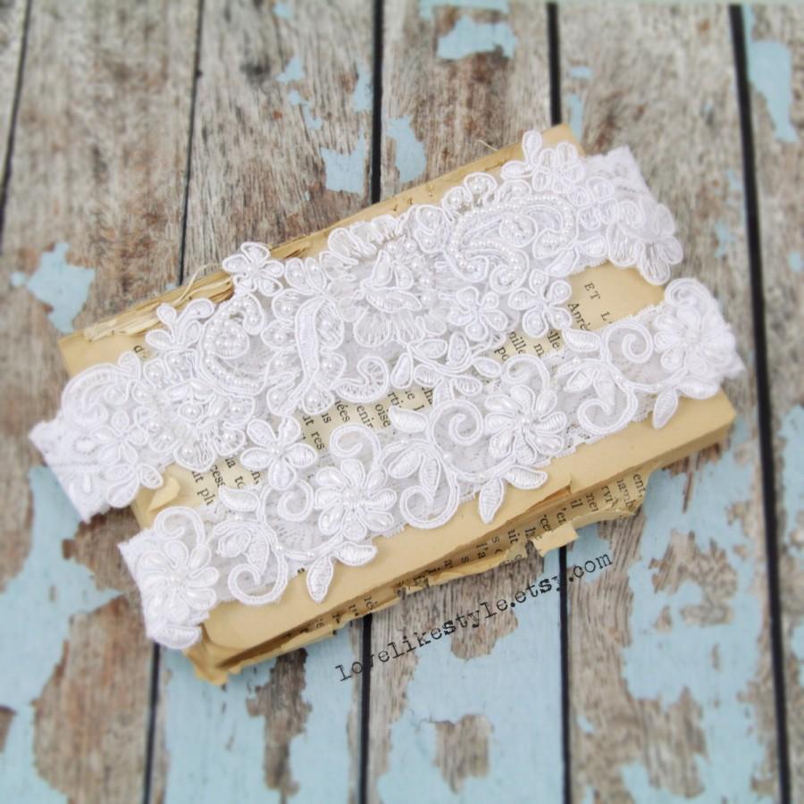 Hochzeit - White Pearl Beaded Lace Wedding Garter Set , white Lace Garter Set, Toss Garter , Keepsake Garter  / GT-44