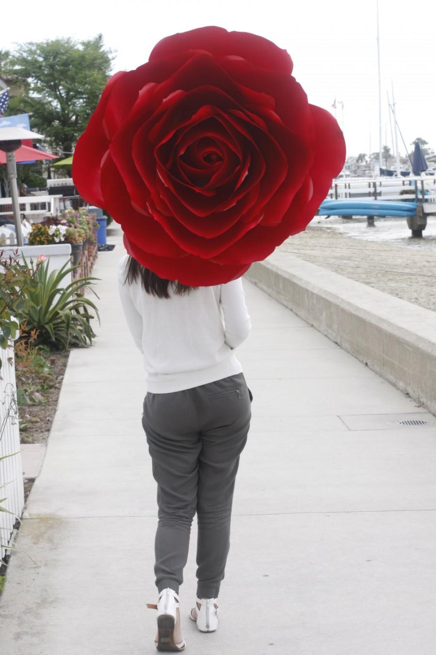 Hochzeit - Giant Large Rose Paper Flower Rose, Wedding Flower, Wedding Bouquet, photo prop, wall flowers,