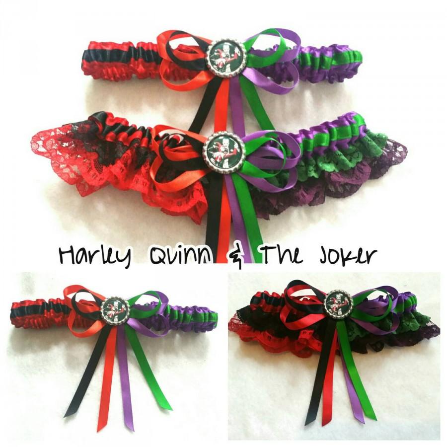 Mariage - Harley Quinn and The Joker half n half Satin/Satin and Lace Garter/Garter Set