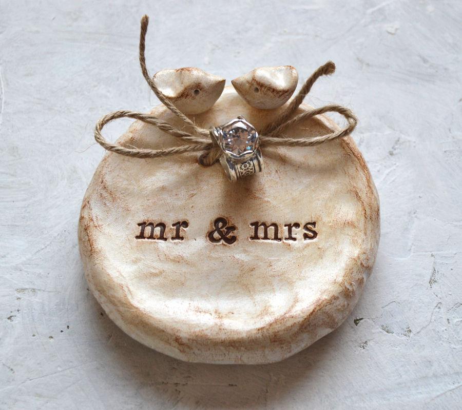 Свадьба - Wedding ceremony ring dish ... ring bearer bowl, handmade keepsake clay lovebird dish ... mr mrs