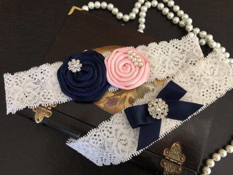 Hochzeit - wedding garter  set, navy blue/pink bridal garter set, navy blue/pink rolled rosette, pearl, rhinestone