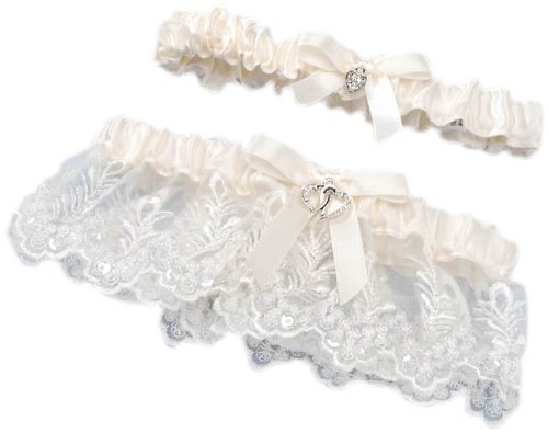 Wedding - Cream Lace Heart Accent Garter Set