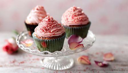 Hochzeit - Valentine Cupcakes
