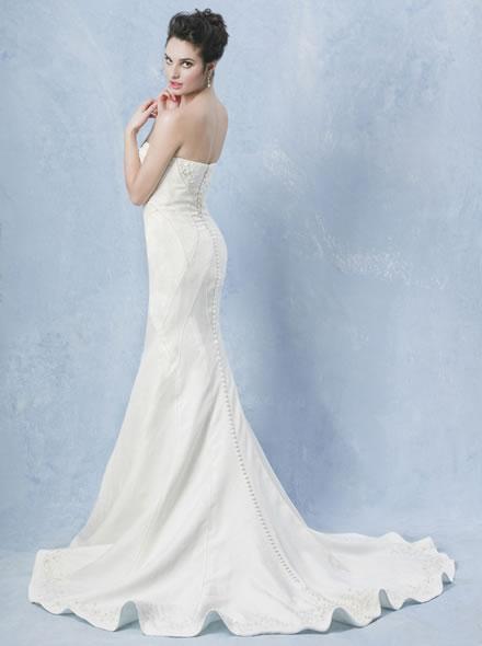 Hochzeit - wedding dresses فساتين زفاف