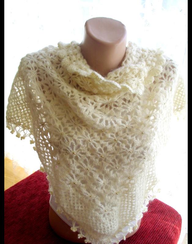 Hochzeit - Mohair cream shawl triangle shawl scarf gift