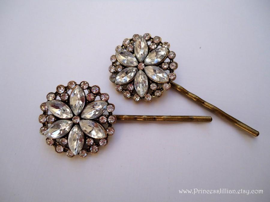 Hochzeit - Bridal Rhinestones Cabochon bobby pins - Vintage rhinestone flower hair accessories TREASURY ITEM