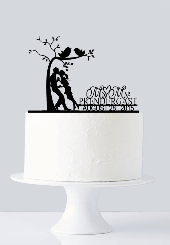 Mariage - Custom Last Name and Date wedding Cake Topper A995