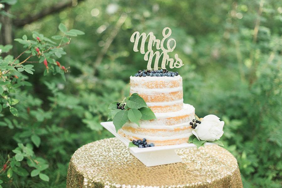 Wedding - Cake Topper, Mr & Mrs Cake Topper, Cake Topper Wedding, Bridal Shower Cake Topper, Cake Decorations, Cake Design Ideas, Wedding Cake Ideas