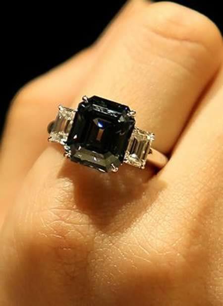 Hochzeit - 20 Gorgeous Black Diamond Engagement Rings