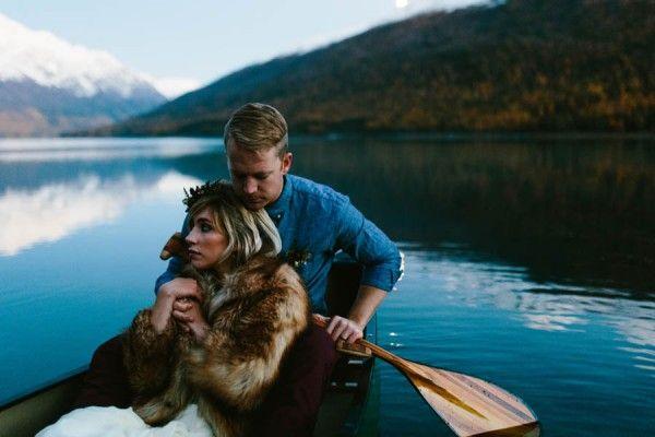 Wedding - Winter Elopement Inspiration At Eklutna Lake