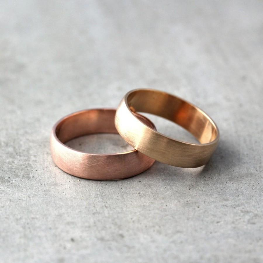 Mariage - Wide Gold Men's Wedding Band Set, Set of Recycled 14k Rose or Yellow Gold 6mm Brushed Commitment Rings His and His -  Made in Your Sizes