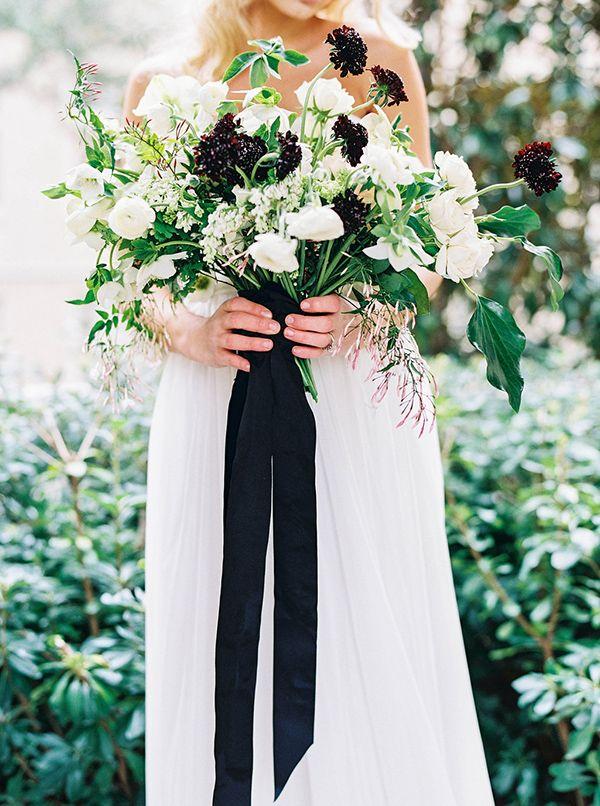 زفاف - Elegant Organic Black And White Wedding Shoot