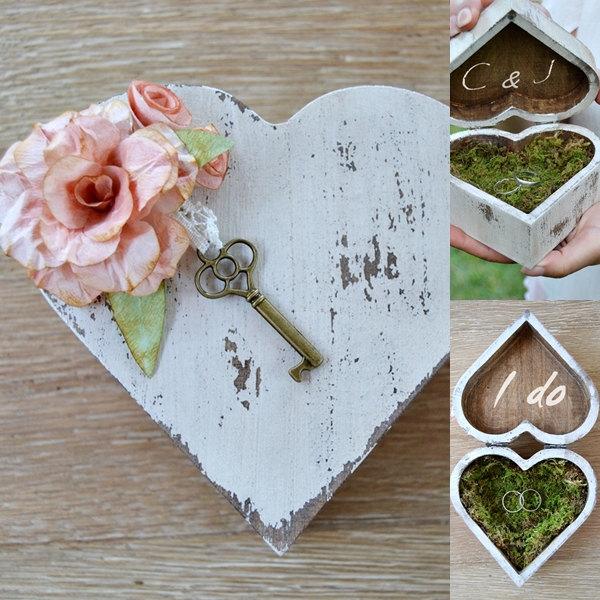 Wedding - Original Wooden Heart Box Carrier Alliances . Heart Wedding Rings Paper flowers and moss.Personalizable ring bearer box. Alternative wedding
