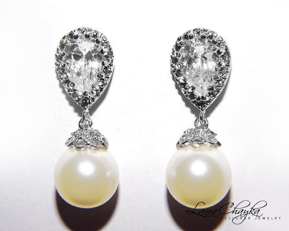 Mariage - Ivory Drop Pearl Bridal Earrings Wedding Pearl Earrings Cubic Zirconia Pearl Post Earrings Swarovski 10mm Pearls CZ Earrings Bridal Jewelry