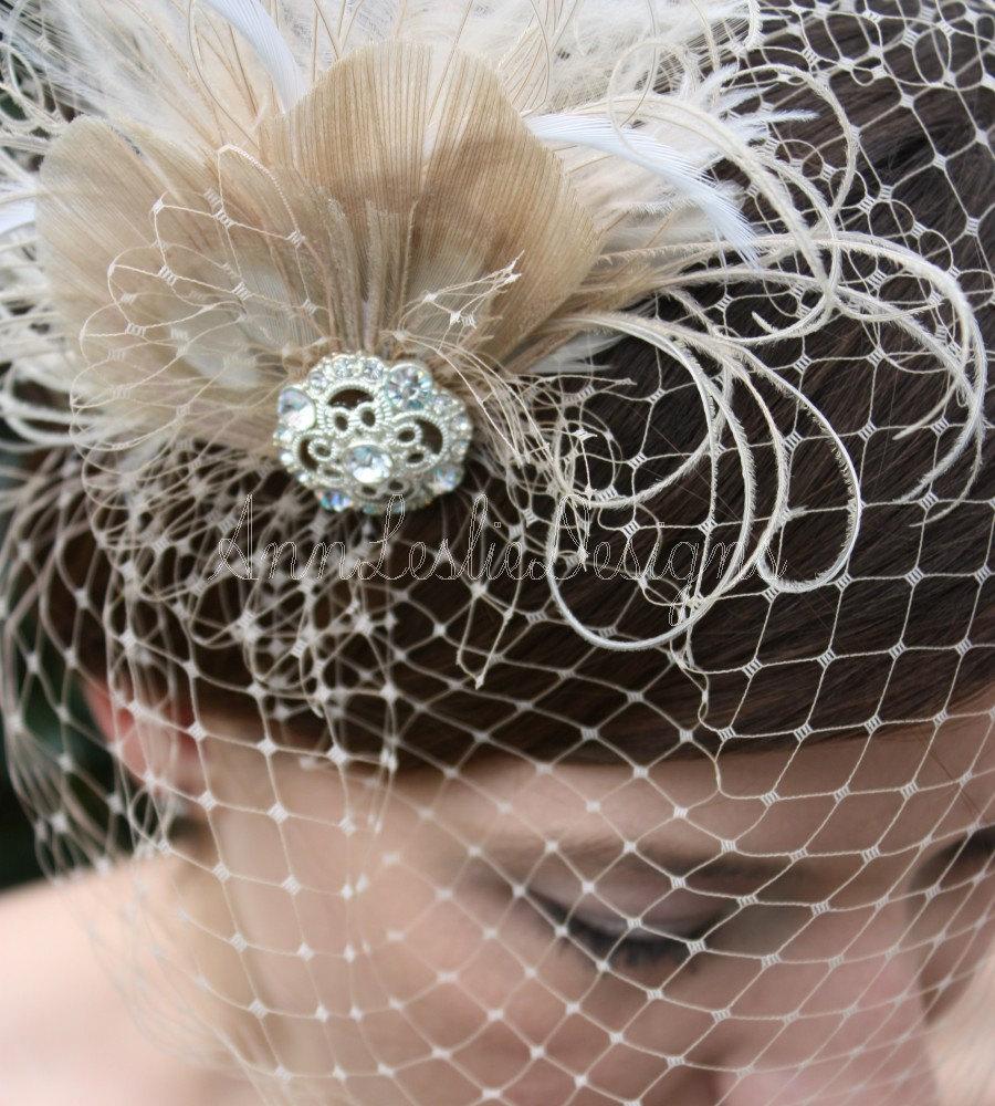 Mariage - As Seen in Style Me Pretty -  Champagne Birdcage Veil with Feather Fascinator