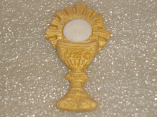 Mariage - Gumpaste Chalice Cake Topper for First Communion and Confirmation Cakes
