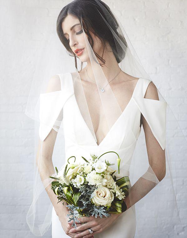 Hochzeit - Urban Bridal Styled Shoot Where Vintage Meets Modern