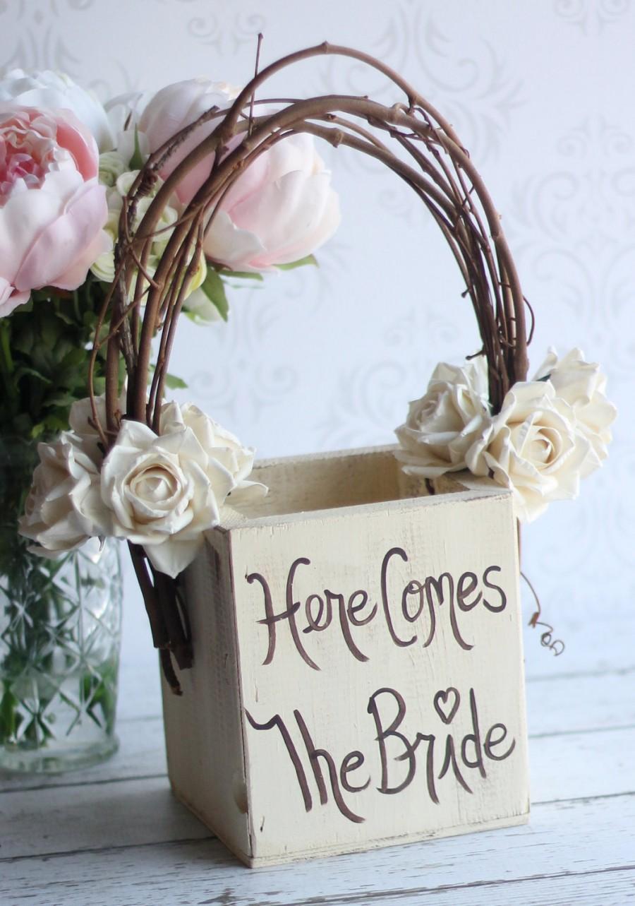 Hochzeit - Personalized Flower Girl Basket Rustic Wedding Decor Vintage Roses (item MMHDSR10033)