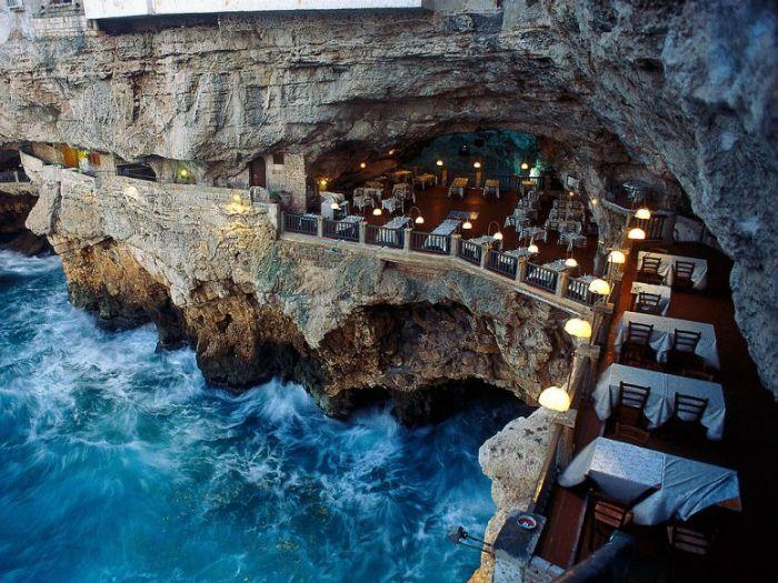 Wedding - Top 50 World's Most Amazing Restaurants With Spectacular Views