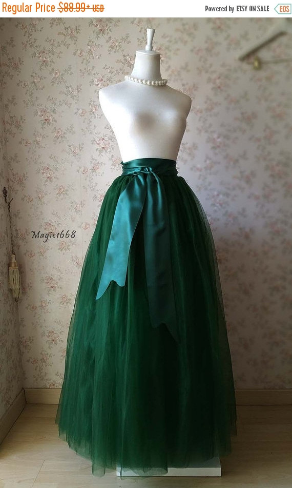 Hochzeit - Vintage Inspired Dark Green Skirt. Green Maxi Tulle Skirt. Elastic tulle maxi skirt for Women. Dark Green Party Skirt Reception Skirt(T2836)