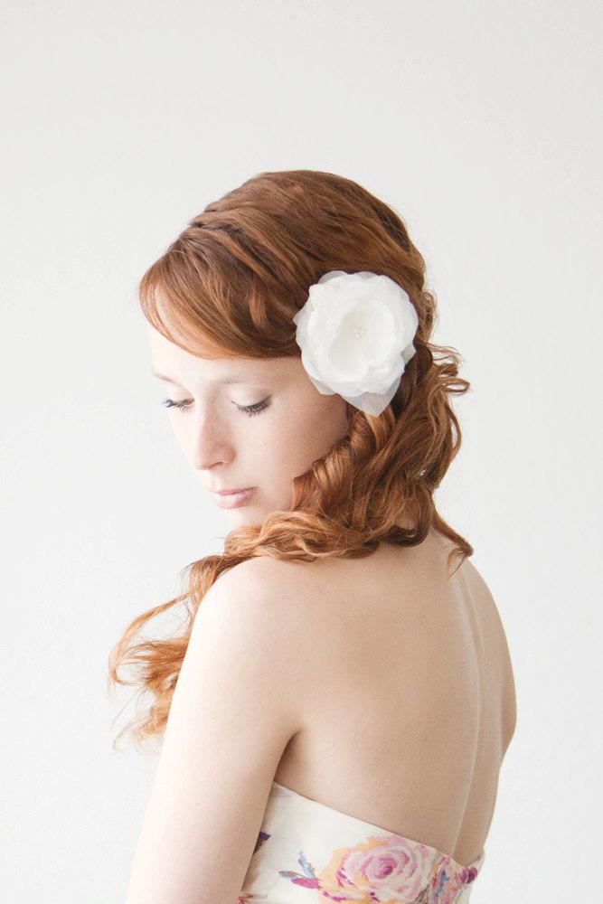 Hochzeit - Little Dream - Bridal Hair piece