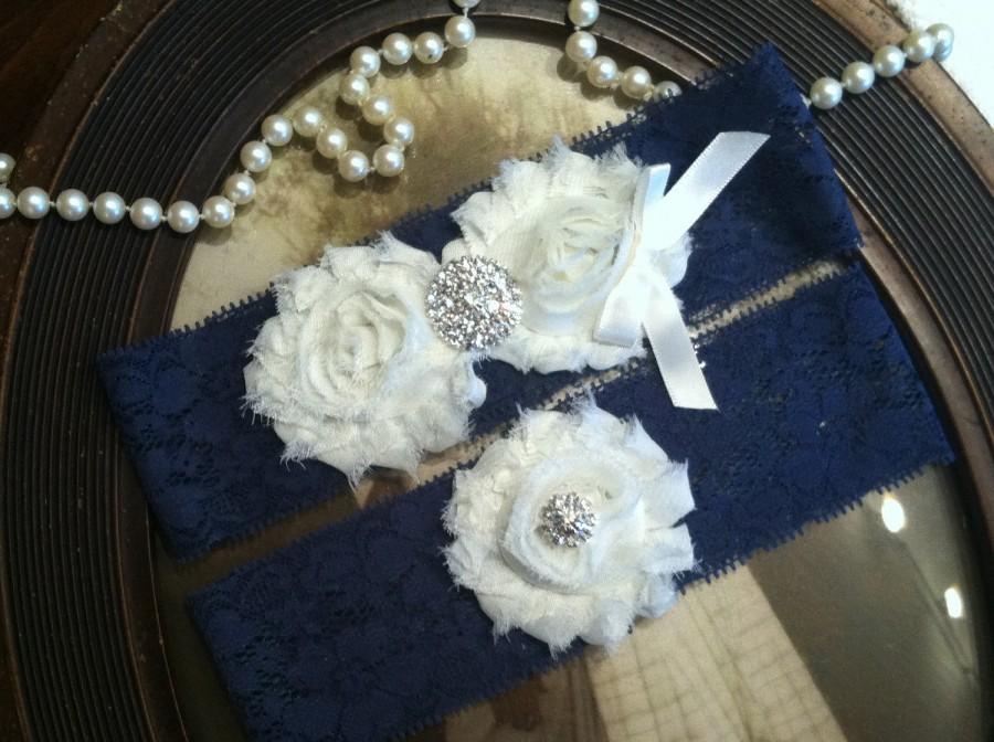 Свадьба - SALE-Wedding Garter - Navy Blue Lace Garter Set - Rhinestone Garter - Vintage - Bridal Garter - Garter - Toss Garter - Rhinestone - Pearl